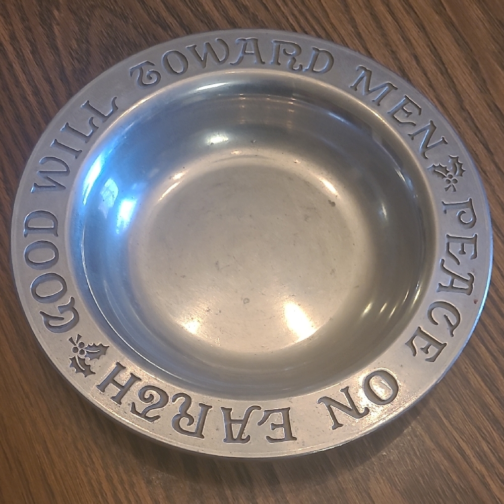 Luke 2:14 Vintage Pewter Collector's Plate "Peace on Earth, Good Will To Men"